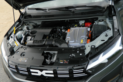 Dacia Jogger Hybrid 140 pro modelový rok 2024