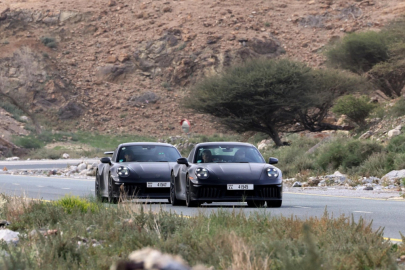 Porsche 911 hybrid test Dubaj