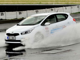 Autodrom Most - kurzy bezpečné jízdy