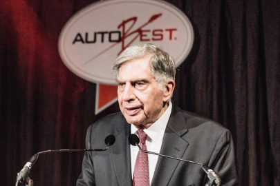 autoweek.cz - Ve věku 86 let zemřel Ratan Tata