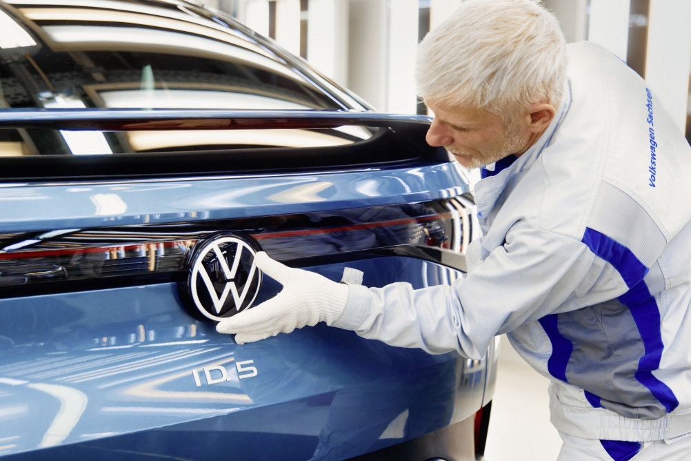 Krize Volkswagenu - odbory nabízejí čtyřdenní pracovní týden