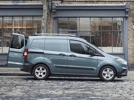 Ford Transit Courier MY 2018