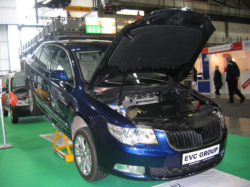 Superbel EVC S7 - Škoda Superb s elektrickým pohonem