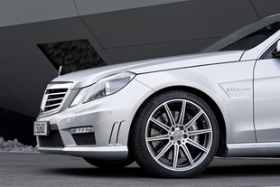 autoweek.cz - Mercedes-Benz úspěšný také v České republice 